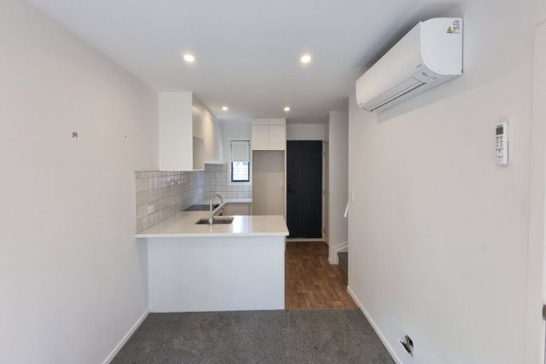 Photo of property in 11/30 Bowater Place, Manurewa, Auckland, 2102