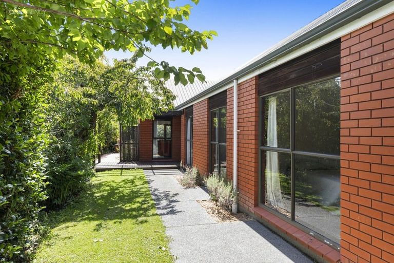 Photo of property in 20 Lavandula Crescent, Burnside, Christchurch, 8042