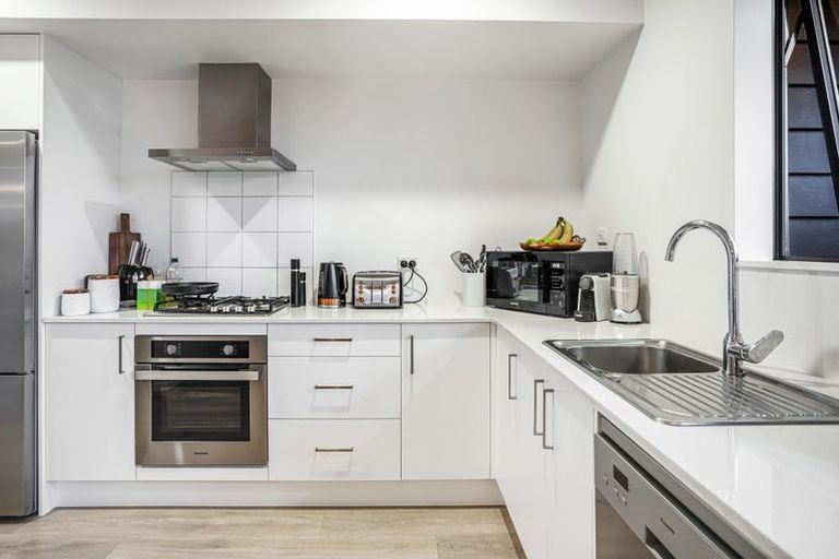 Photo of property in 45 Gecko Road, Hobsonville, Auckland, 0616