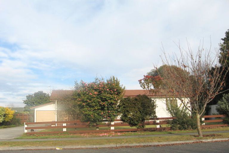 Photo of property in 1213 Louie Street, Parkvale, Hastings, 4122