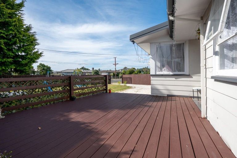 Photo of property in 35 Mckee Avenue, Fenton Park, Rotorua, 3010