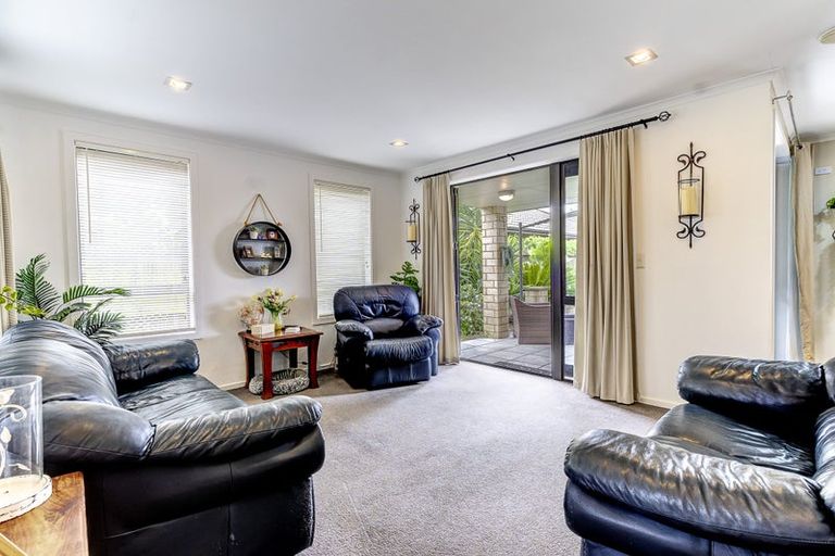 Photo of property in 50 Cate Road, Rototuna North, Hamilton, 3210