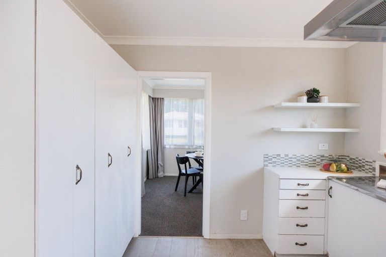 Photo of property in 8 Viscount Place, West End, Palmerston North, 4412