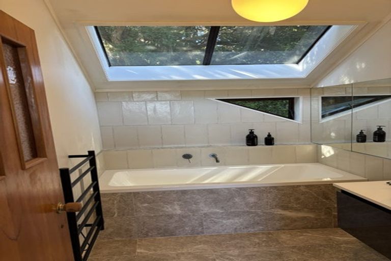 Photo of property in 7 Cromwell Place, Pukekohe, 2120