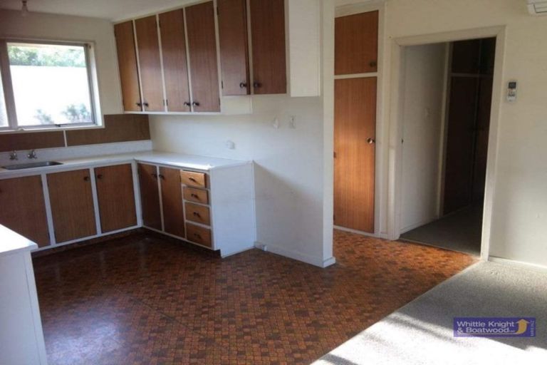 Photo of property in 7 Nanette Street, Upper Riccarton, Christchurch, 8041