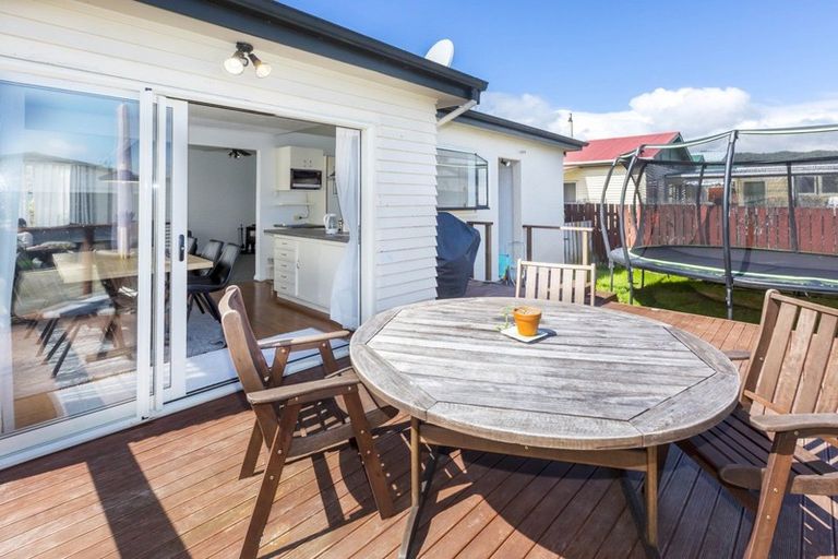 Photo of property in 20 Beth Street, Trentham, Upper Hutt, 5018