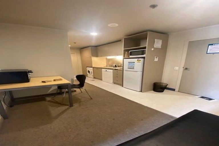 Photo of property in Stafford House, 13/38f The Terrace, Wellington Central, Wellington, 6011