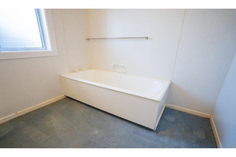 Photo of property in 39 Severn Street, Clifton, Invercargill, 9812