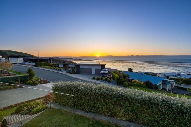 Photo of property in 3 Lighthouse View, Atawhai, Nelson, 7010