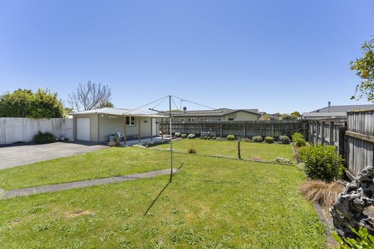 Photo of property in 37 Green Avenue, Levin, 5510