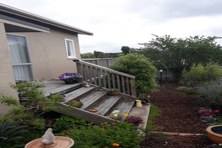 Photo of property in 5b Titoki Road, Raumati Beach, Paraparaumu, 5032