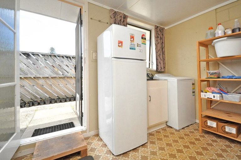 Photo of property in 1/486 Hibiscus Coast Highway, Orewa, 0931