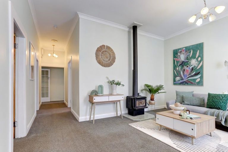 Photo of property in 43 Alma Road, Gonville, Whanganui, 4501