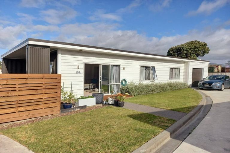 Photo of property in 15a Tuki Street, Titahi Bay, Porirua, 5022