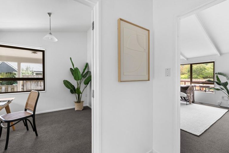 Photo of property in 9 Toop Street, Havelock North, 4130