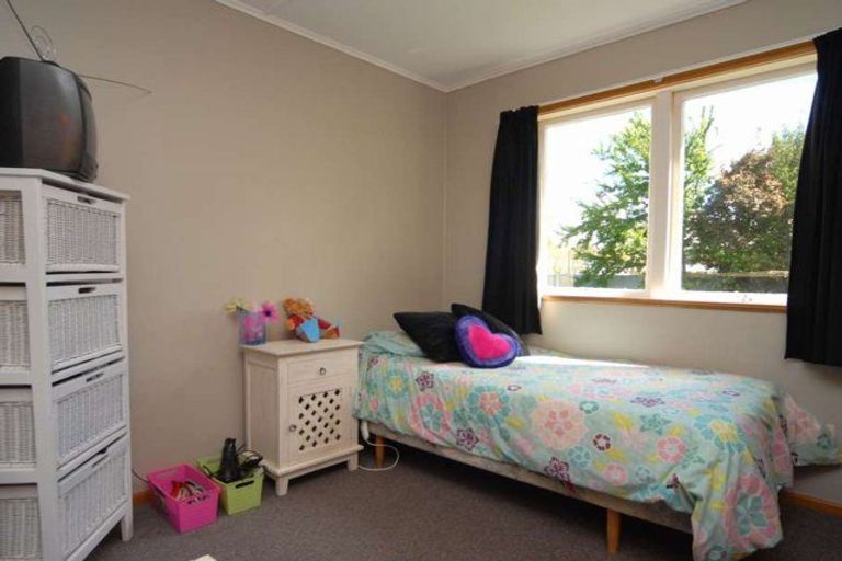 Photo of property in 28 Elliott Crescent, Havelock North, 4130