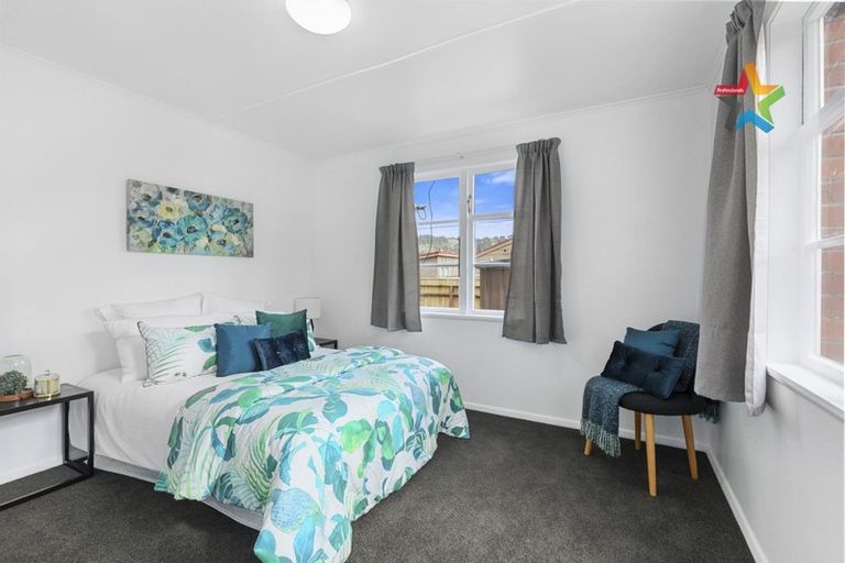 Photo of property in 1277 High Street, Taita, Lower Hutt, 5011