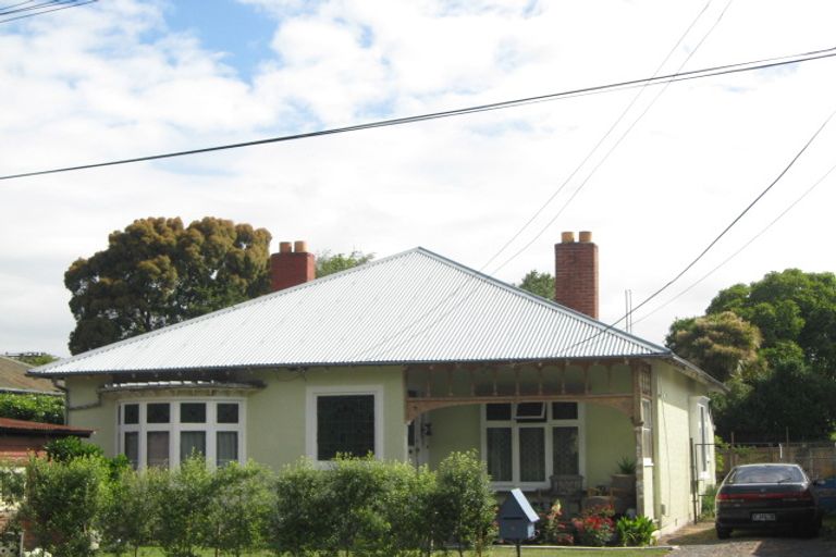 Photo of property in 4 James K Baxter Place, Addington, Christchurch, 8024