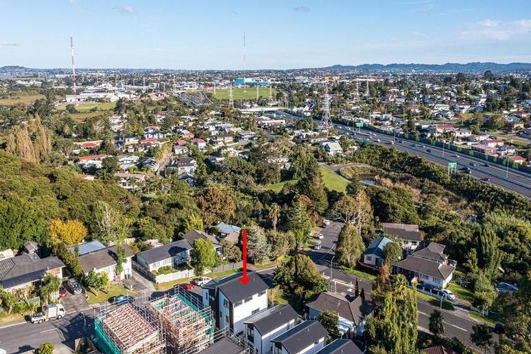 Photo of property in 59b Redwood Drive, Massey, Auckland, 0614