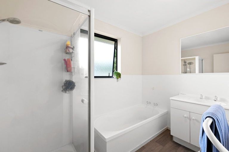 Photo of property in 26 Aldershot Place, Nawton, Hamilton, 3200