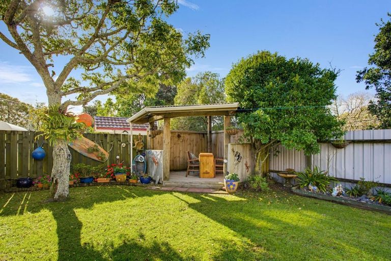 Photo of property in 224 Matarangi Drive, Matarangi, Whitianga, 3592