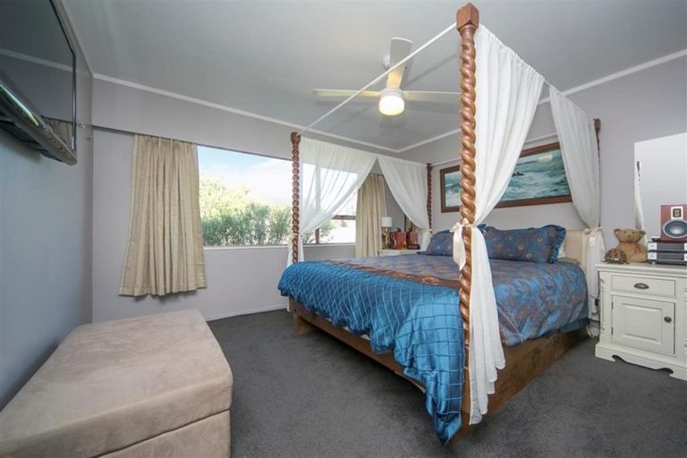 Photo of property in 12/31 Blease Street, New Lynn, Auckland, 0600