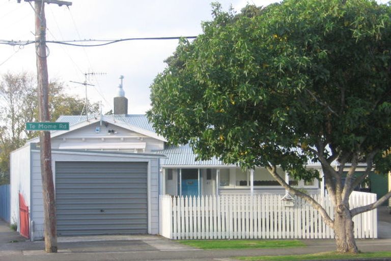 Photo of property in 41 Te Mome Road, Alicetown, Lower Hutt, 5010