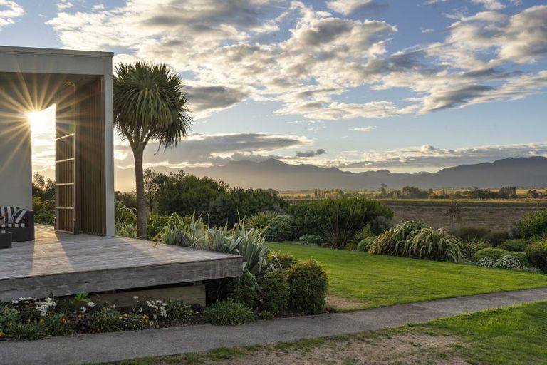 Photo of property in 127 Fairbourne Drive, Fairhall, Blenheim, 7272