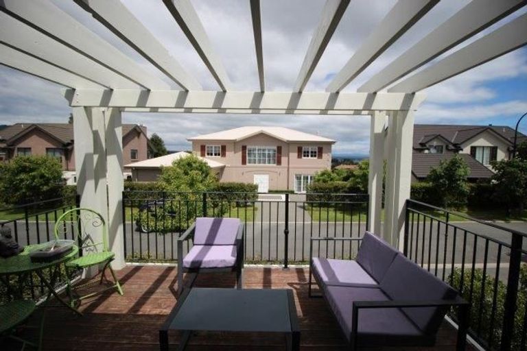 Photo of property in 29 Chateau Crescent, Rangatira Park, Taupo, 3330