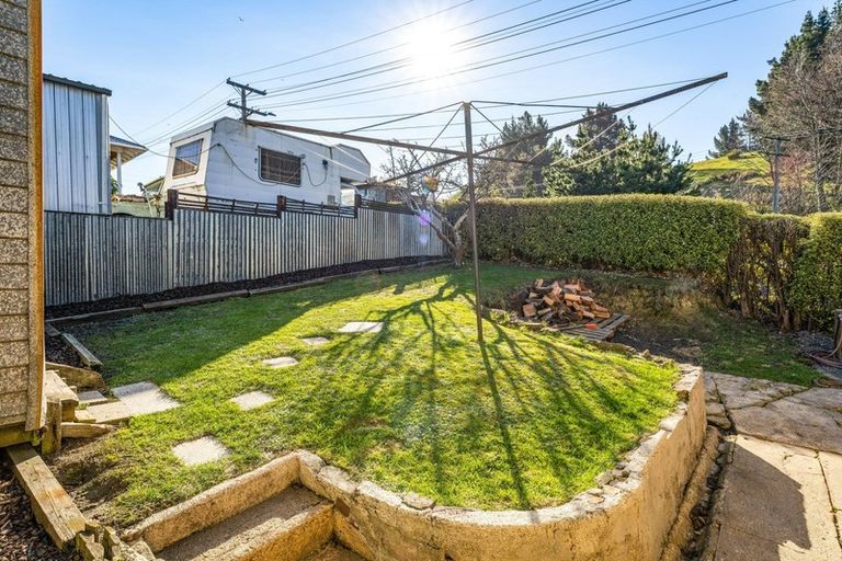 Photo of property in 2 John Street, Abbotsford, Dunedin, 9018