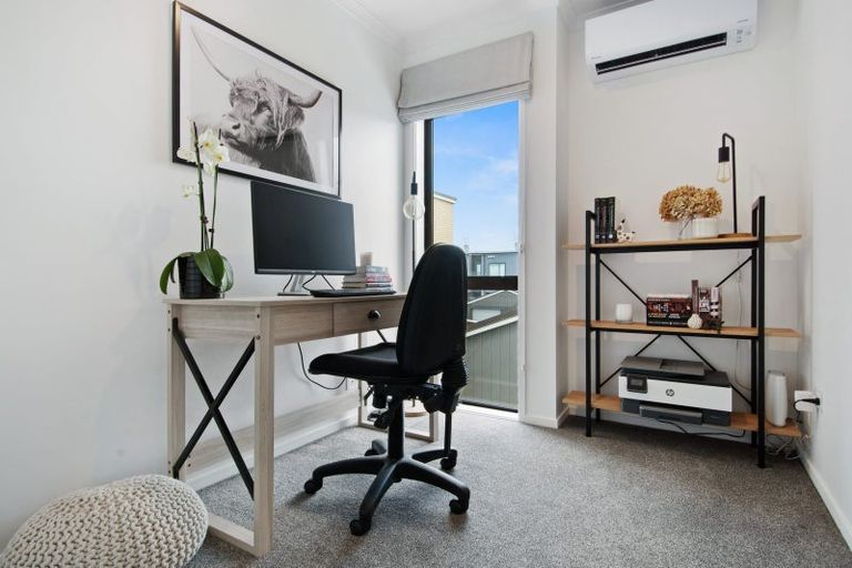 Photo of property in 47 David Carnegie Road, Hobsonville, Auckland, 0616