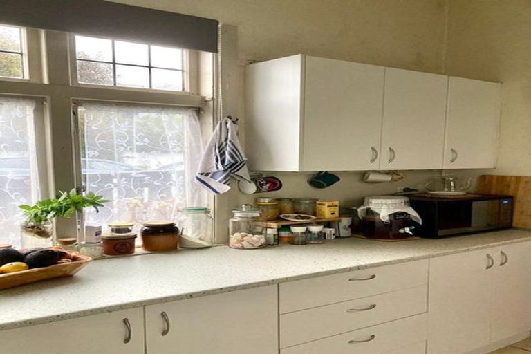 Photo of property in 2/43 Rintoul Street, Newtown, Wellington, 6021