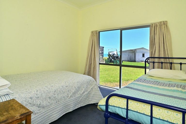 Photo of property in 6 Argyle Street, Mahia, 4198