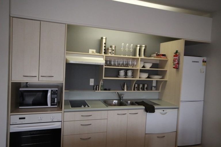 Photo of property in St Peters Apartments, 6c/192 Willis Street, Te Aro, Wellington, 6011
