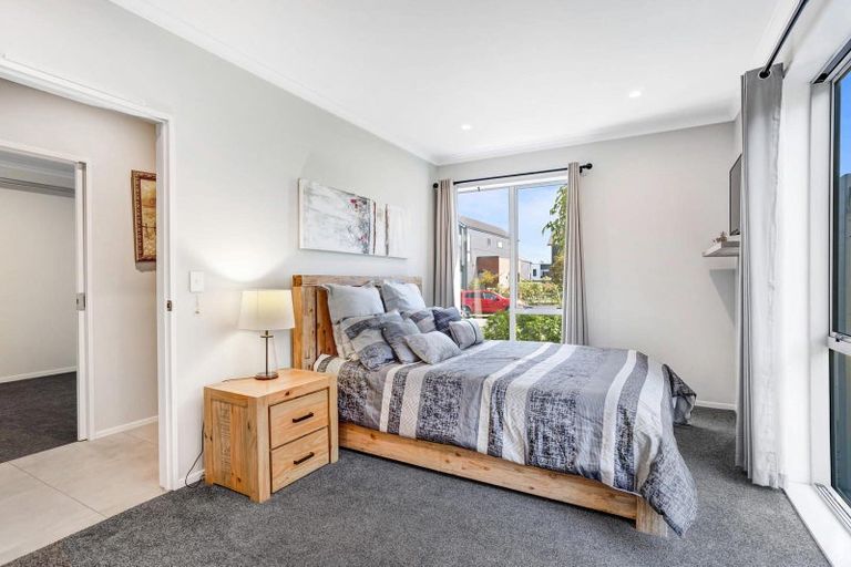 Photo of property in 33 Roundel Crescent, Whenuapai, Auckland, 0618