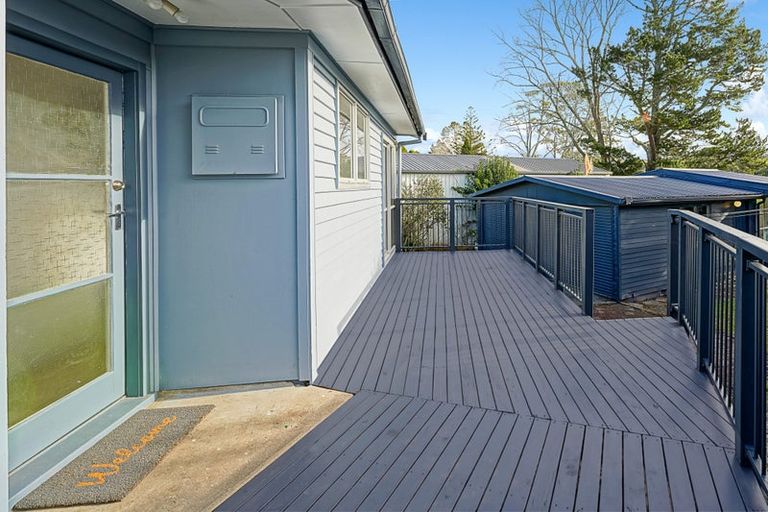 Photo of property in 85 Riverpark Crescent, Henderson, Auckland, 0610