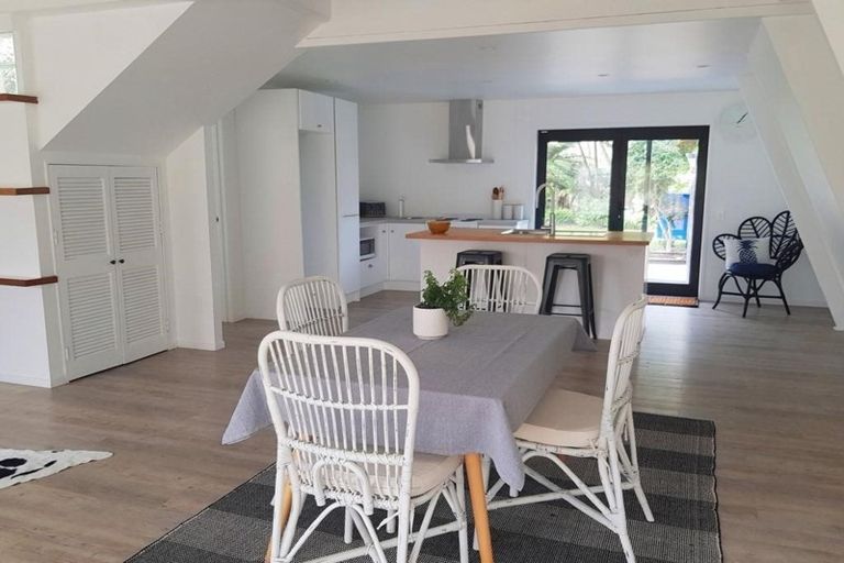 Photo of property in 18 Diamond Drive, Tairua, 3508