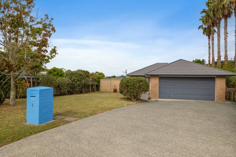 Photo of property in 6 Robinia Place, Snells Beach, 0920