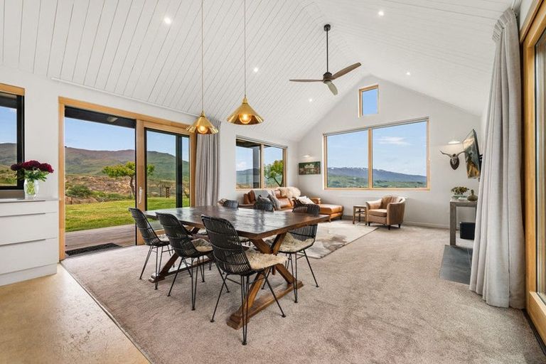 Photo of property in 112 Hall Road, Bannockburn, Cromwell, 9384