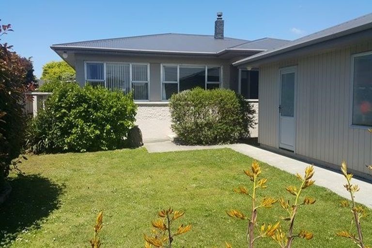 Photo of property in 40 Wellington Street, Pukekohe, 2120