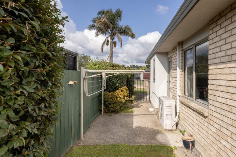 Photo of property in 5 Evansbel Place, Papamoa Beach, Papamoa, 3118