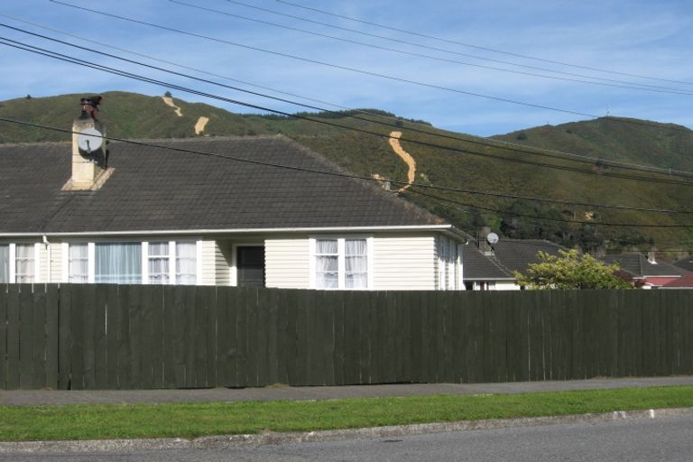 Photo of property in 34 Harris Street, Naenae, Lower Hutt, 5011