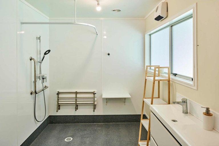 Photo of property in 2/22 Shackleton Grove, Stokes Valley, Lower Hutt, 5019