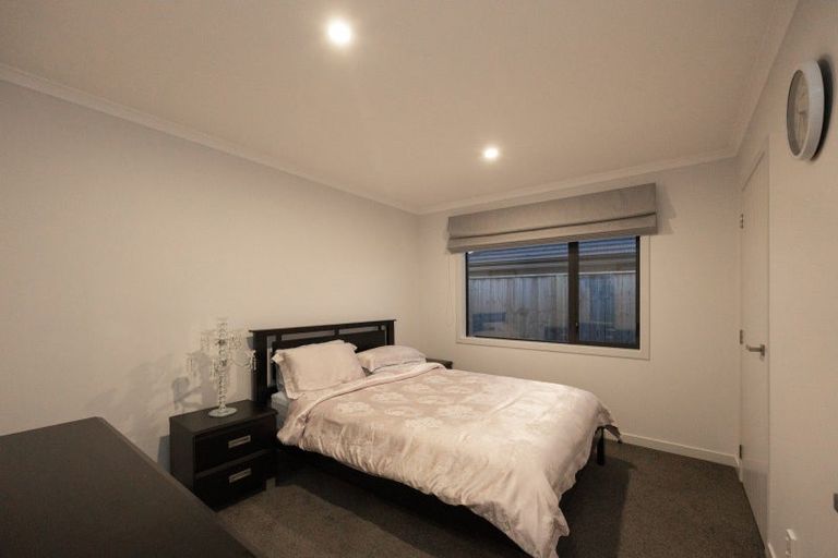 Photo of property in 195 Pacific Drive, Fitzherbert, Palmerston North, 4410