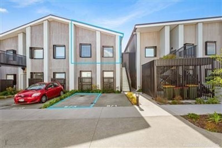 Photo of property in 6/3 Genevieve Lane, Hobsonville, Auckland, 0616