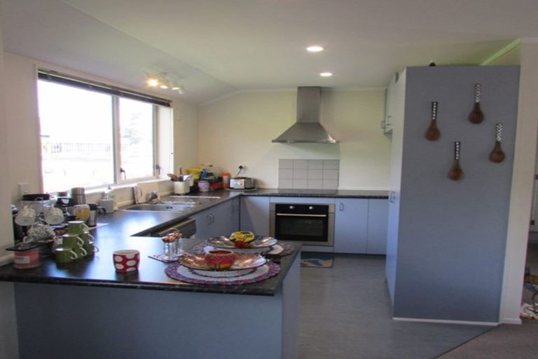 Photo of property in 40 Hinemoa Street, Waiwhetu, Lower Hutt, 5010