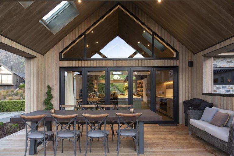 Photo of property in 22 Mcadam Drive, Jacks Point, Queenstown, 9371