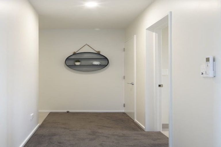 Photo of property in Riverena Flats, 377 Barbadoes Street, Christchurch Central, Christchurch, 8011