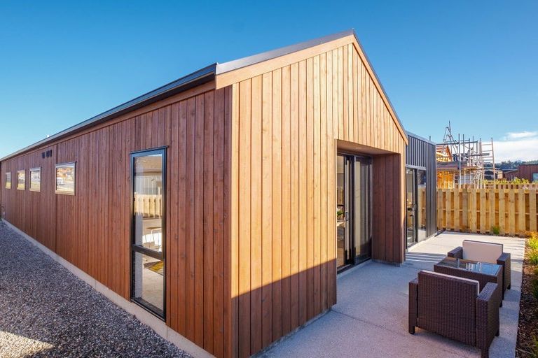 Photo of property in 40 Obelisk Street, Wanaka, 9305