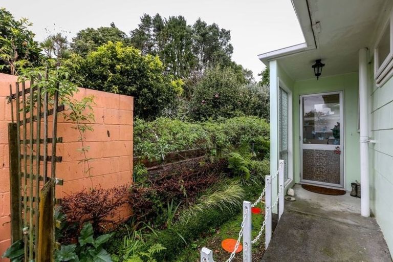 Photo of property in 1/33 Plympton Street, Brooklands, New Plymouth, 4310
